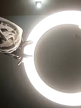 Ishu_Lovee on StripChat