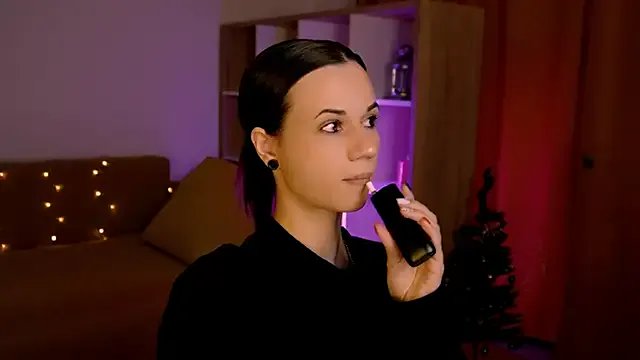 Private ItsAlisia on StripChat