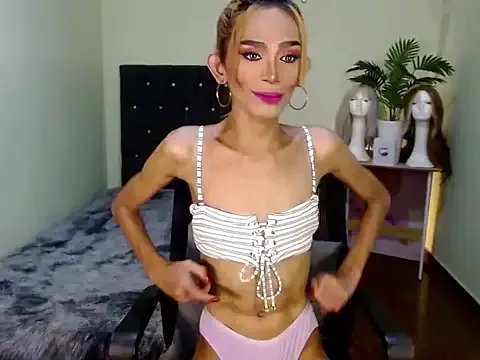 itsmeMonicaloove69 on StripChat