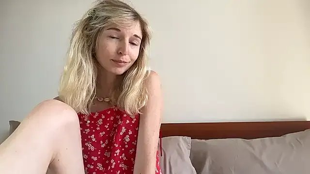 ivankai_ on StripChat