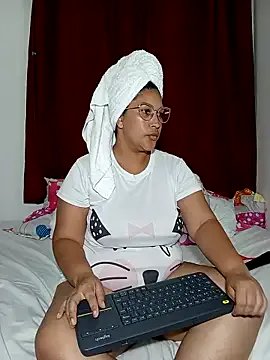 Freechat Ivy_horse_ on StripChat