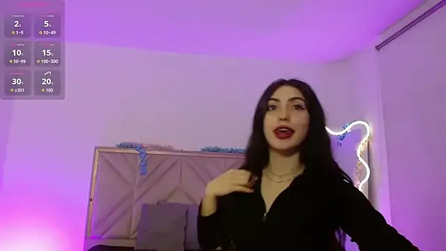 Ixchel_tay on StripChat