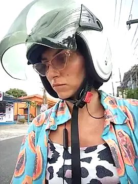 Freechat Izabella_Bella on StripChat