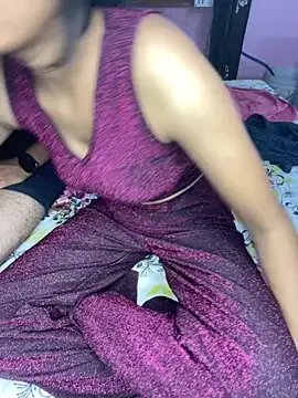 Jaan_jaani45 on StripChat