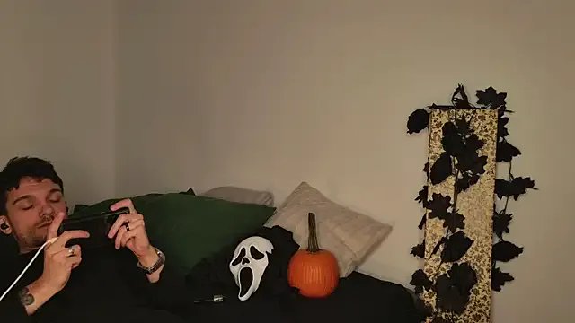 JackDesFeux on StripChat