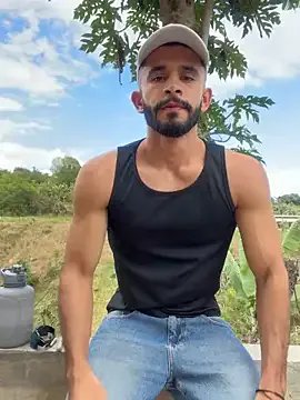 Jacksonfranco on StripChat