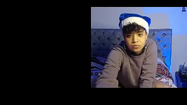 Jade_Rayden on StripChat