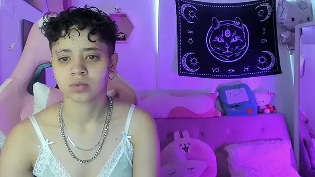 Jade_Rayden on StripChat