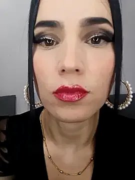 Freechat jamila_zair on StripChat