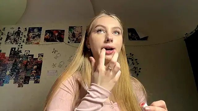 JanelBray on StripChat