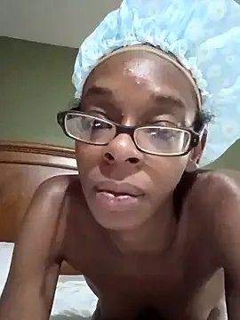 Jasmine_FullsShine on StripChat