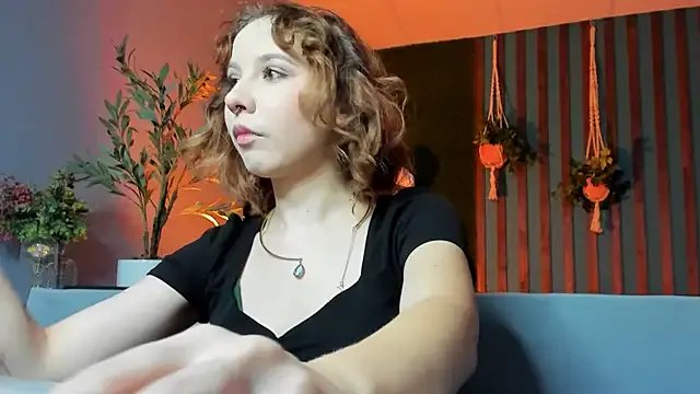 JasmineMilko on StripChat