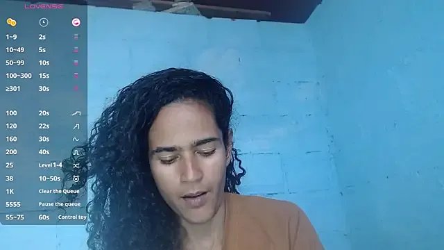 jasminne_ on StripChat