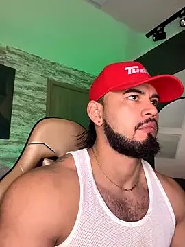 jaxon_colton on StripChat