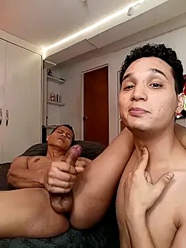 jaylen_and_duke on StripChat