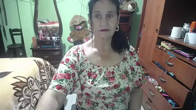 jazmin_mature_ on StripChat