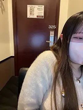 Jcup_emiri on StripChat