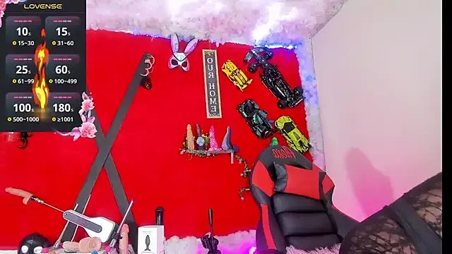 Freechat jena_derboo on StripChat