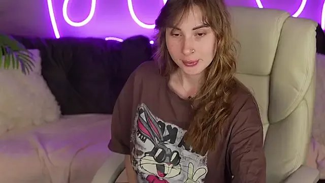 JennyyLuv on StripChat