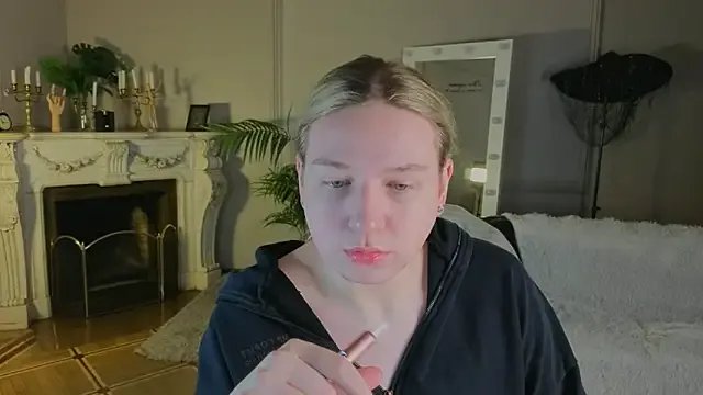 Jes_Solar on StripChat