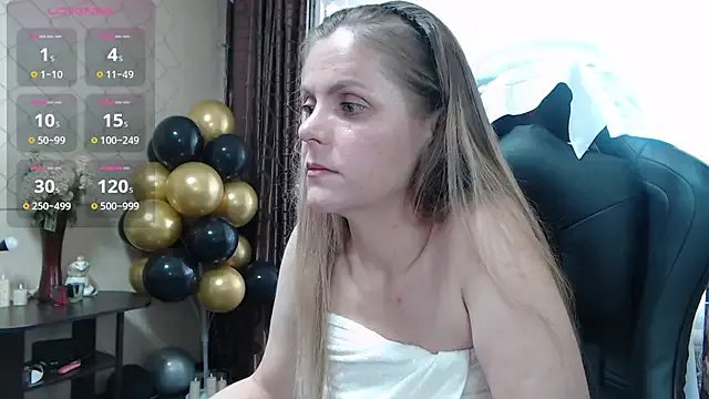 Freechat JessieOMays on StripChat