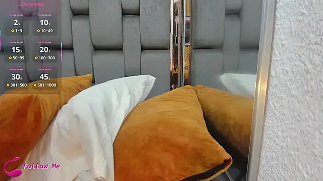 Freechat JESSYCORTES on StripChat