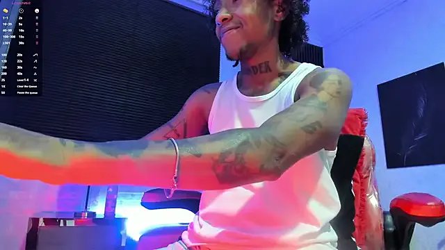 JhonyMiller_ on StripChat