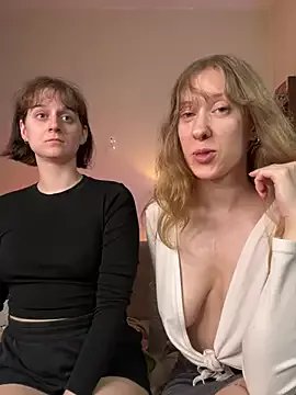 Jitoon_Exe on StripChat