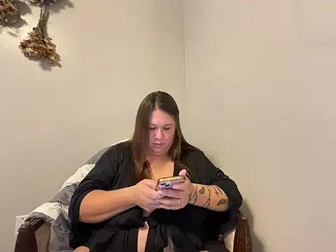 JizzyJazzunleashed on StripChat