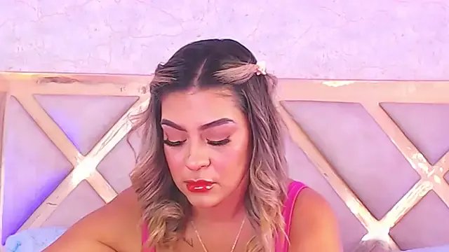 Freechat JoannaStanford on StripChat