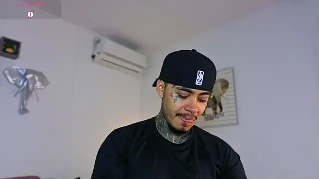 JordanSmiith_ on StripChat