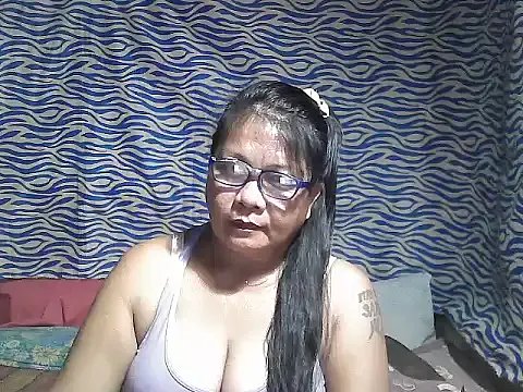 joy_cute on StripChat