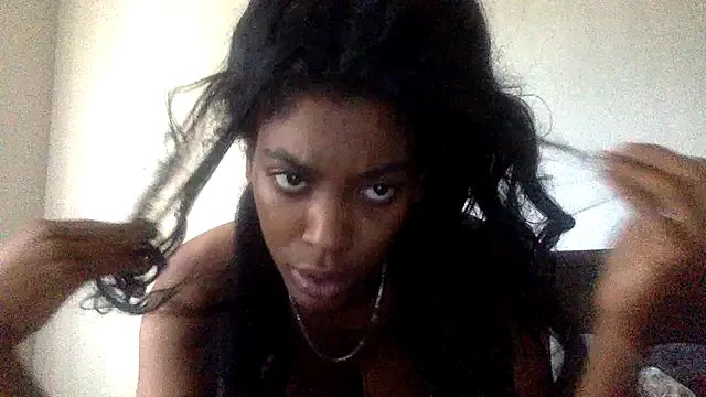 Freechat jrdyloveee on StripChat