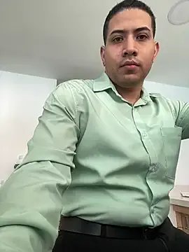 Juanes432 — Freechat on StripChat