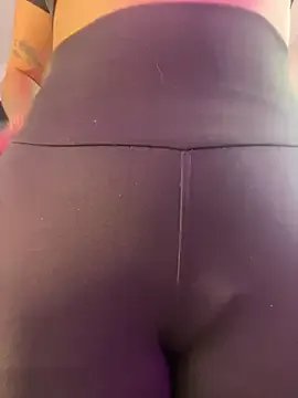 Freechat JuanitaMore01 on StripChat