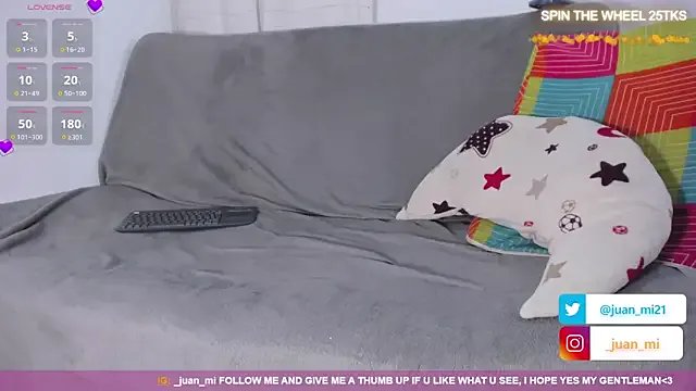 Freechat juanmiss on StripChat