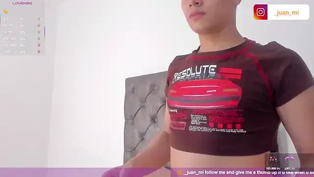 Freechat juanmiss on StripChat