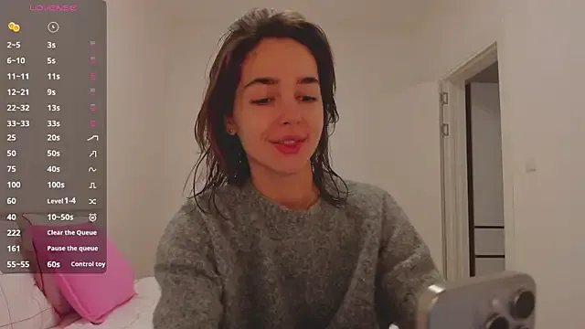 JudyAngil on StripChat