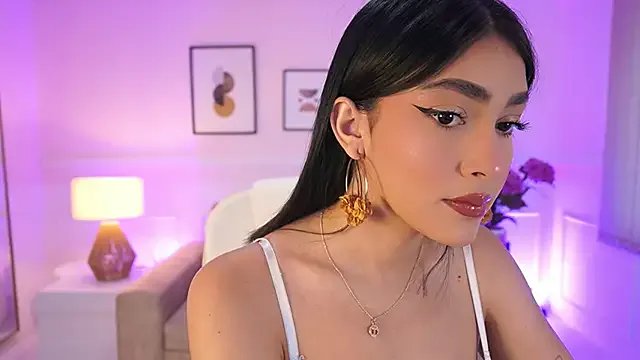 JulesBenett on StripChat