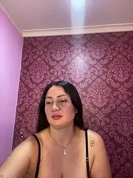 juliana_diaz on StripChat