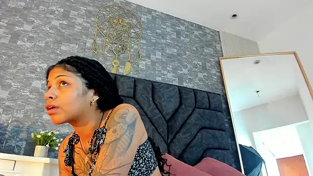 JuliaRose_ks on StripChat