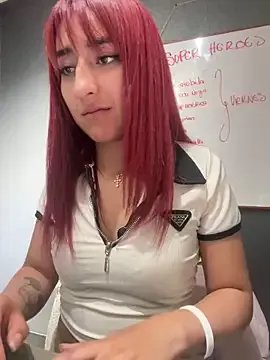 JuliethaDemon_ on StripChat