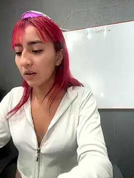 JuliethaDemon_ on StripChat