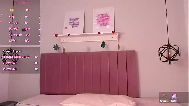 julz_03 on StripChat