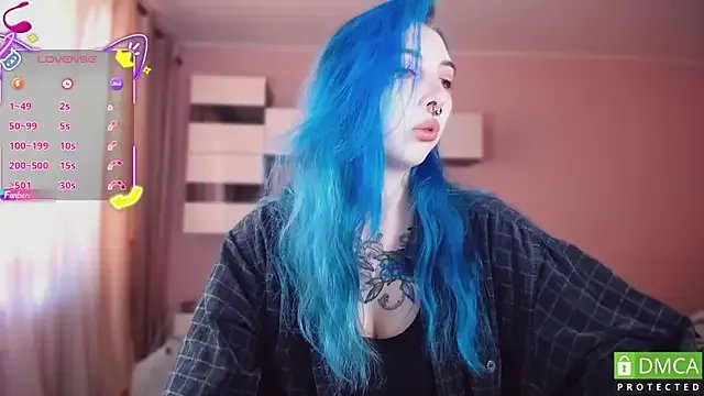 JustMeowGirl on StripChat