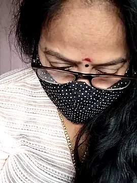 jyosthna on StripChat