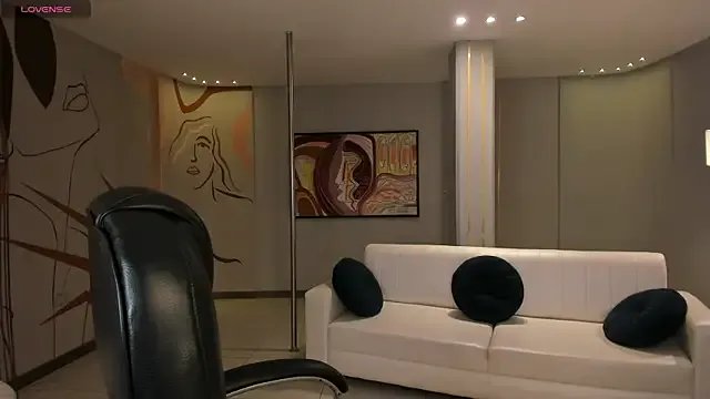 KaiaFerreira on StripChat