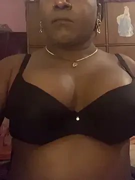 Kajal-Shemale69 on StripChat