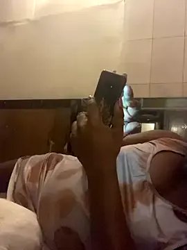 Kajal-Shemale69 on StripChat