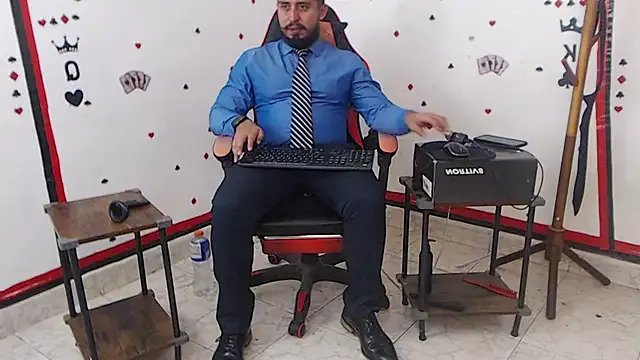 KalethBigDick on StripChat